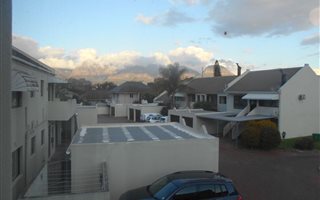 3 Bedroom Apartment in Paarl