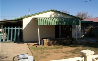 3 Bedroom House in Boetrand