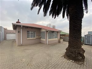 2 Bed House in South Hills
