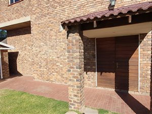 66 m² Commercial space in Garsfontein