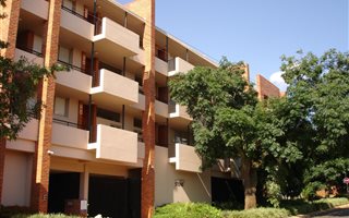 2 Bedroom Apartment in Monument Park