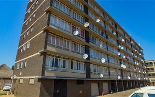 1 Bedroom Flat in Eloffsdal