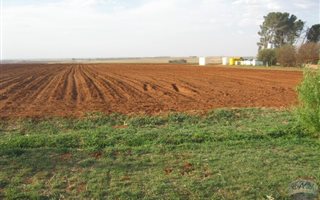 437 ha Farm in Ventersdorp