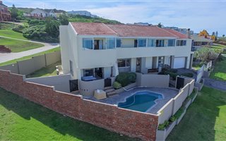 5 Bedroom House in Seaview