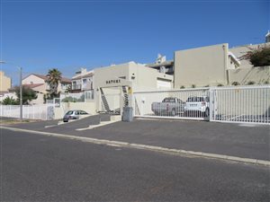 2 Bed Garden Cottage in Waves Edge