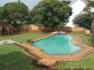 5 Bed House in Palmridge