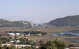 1726 m² Land available in Upper Old Place