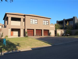 4 Bed House in Carlswald North Estate