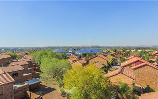 3 Bedroom Duplex in Highveld