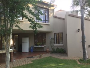 4 Bed House in Sterrewag