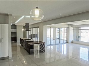 4 Bed Apartment in Ebotse Estate