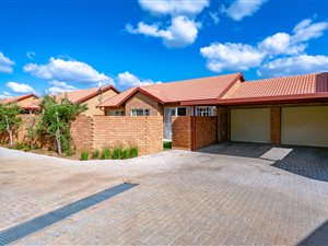 3 Bed Townhouse in Equestria