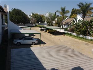 2 Bed Apartment in Marais Steyn Park