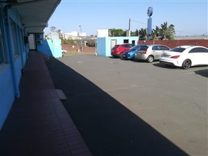 37 m² Commercial space in Jacobs