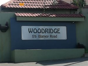 2 Bed Apartment in Montclair
