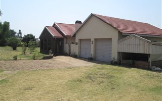 3 Bedroom House in Sundra