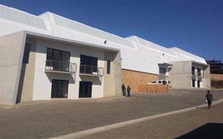 750 m² Industrial space in Linbro Park