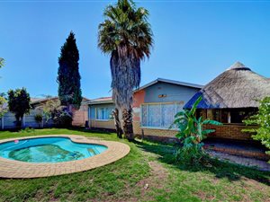 3 Bedroom House in Witpoortjie