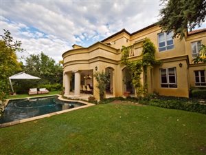 4 Bed House in Dainfern Golf Estate