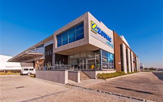 7312 m² Industrial space in Louwlardia