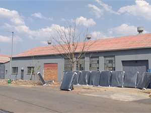 350 m² Industrial space in Wychwood