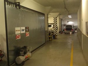 750 m² Industrial space in Jacobs