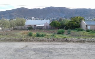 991 m² Land available in Barrydale