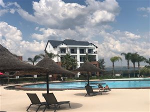1 Bed Apartment in Zwartkop