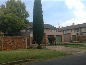 2 Bed Townhouse in East Geduld