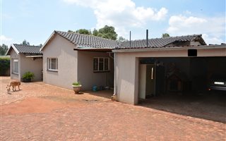 4 Bedroom House in New State Area