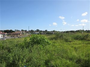 748 m² Land available in Gamalakhe A