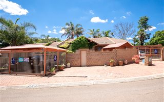 3 Bedroom Duet in Garsfontein