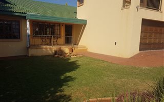 4 Bedroom House in Safari Gardens