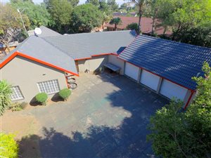 3 Bed House in Brackendowns
