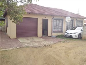 3 Bed House in Nellmapius