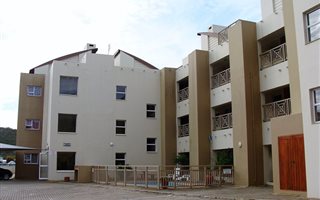 2 Bedroom Apartment in Boland Park