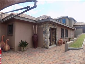 3 Bed House in Fochville