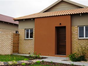 2 Bed House in Hansmoeskraal