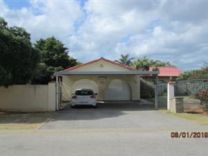 3 Bedroom House in Campher Park