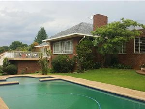 4 Bedroom House in Florida Hills