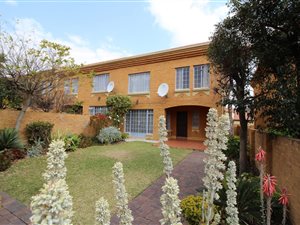 3 Bed Cluster in North Riding
