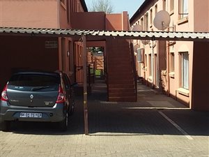 2 Bed Apartment in Delarey