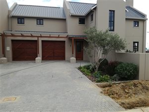 3 Bedroom House in Graanendal