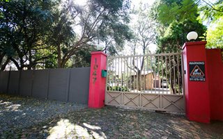 4 Bedroom House in Allens Nek
