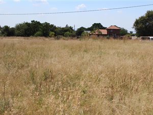 1115 m² Land available in Deneysville