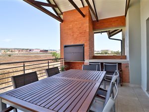 2 Bed Apartment in Six Fountains Estate
