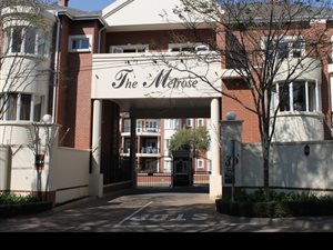 2 Bed Apartment in Melrose North