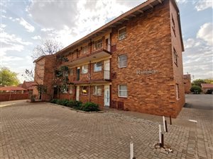 Studio Apartment in Adamayview