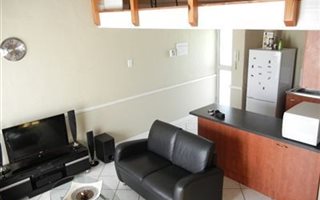 1 Bedroom Apartment in Humewood