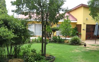 5 Bedroom House in Charl Cilliers